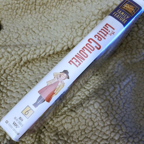 🔥Shirley Temple the Little Colonel (1994 VHS)rare - Picture 5 of 7